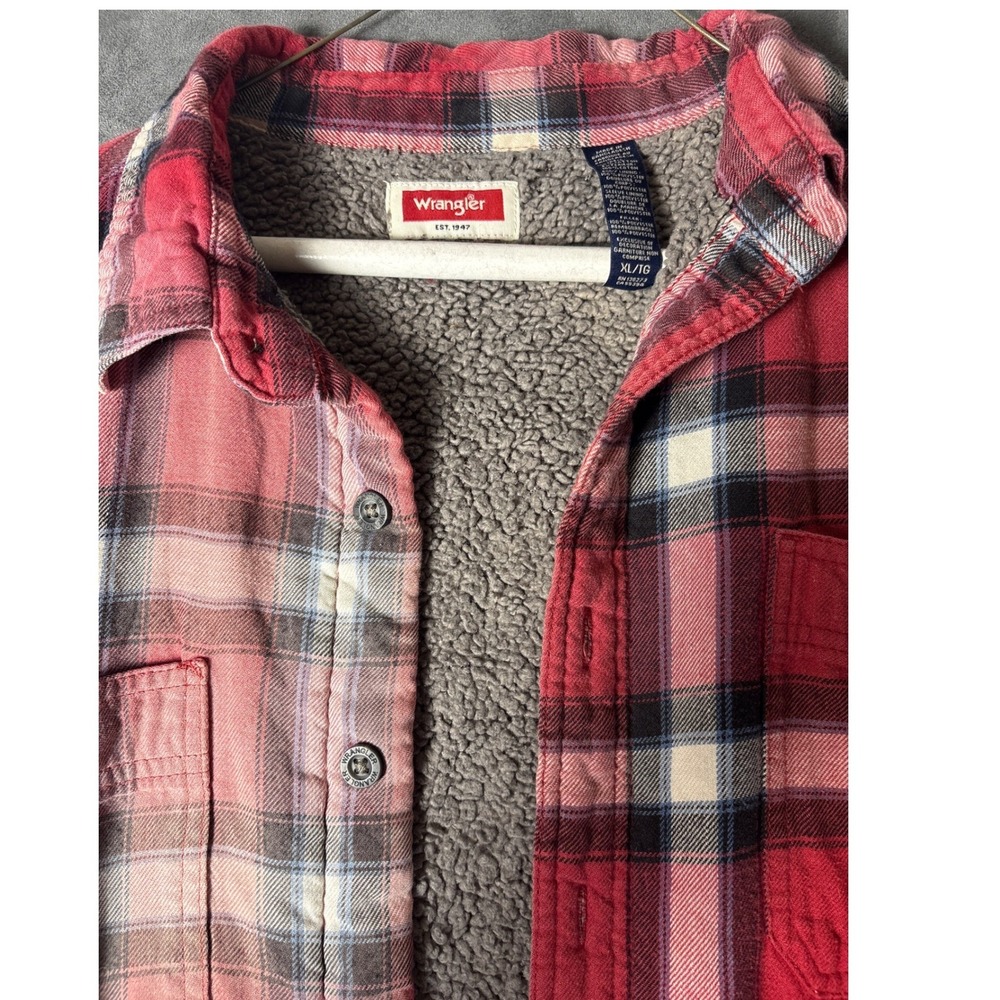 Wrangler Mens XL Red Plaid Sherpa Lined Flannel Shirt Jacket RN130273